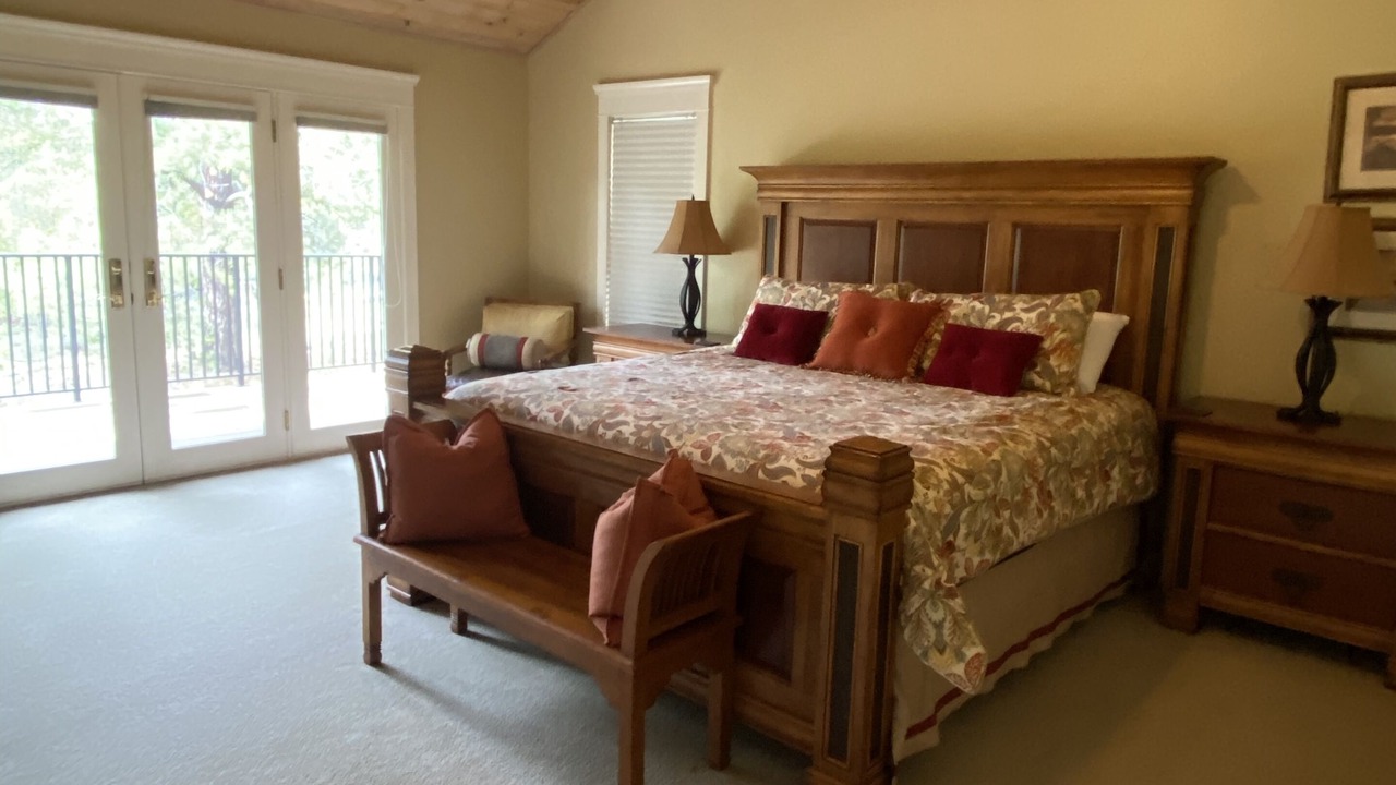 Photo of Bedroom in Deer Park