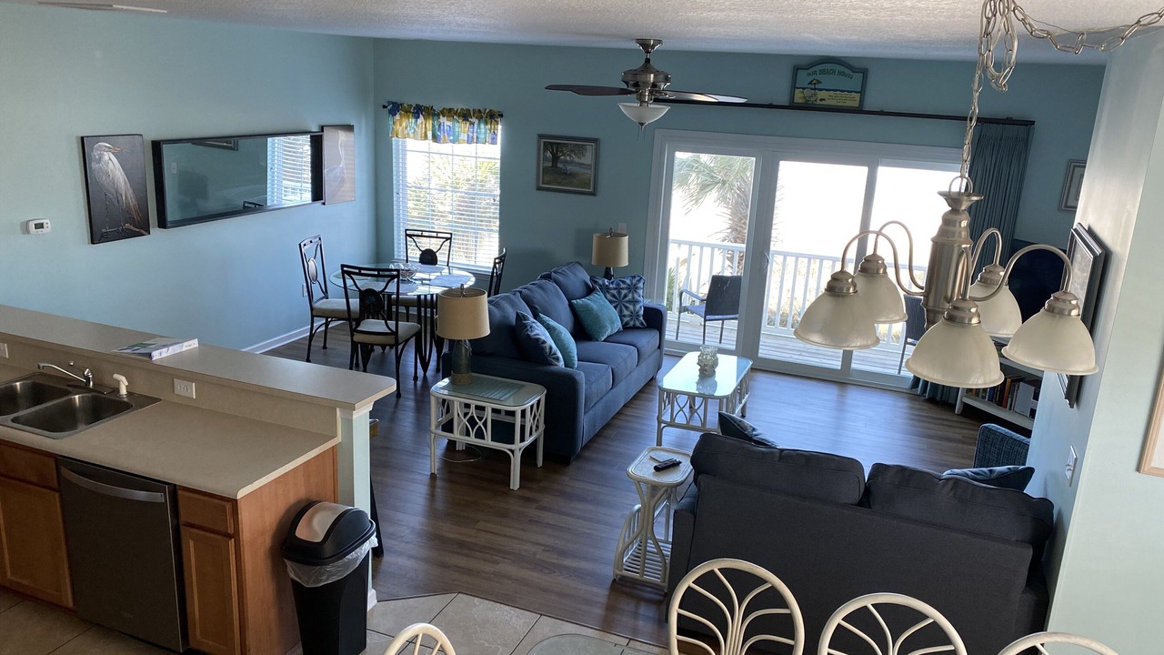 Photo of Livingroom in Surfside Beach