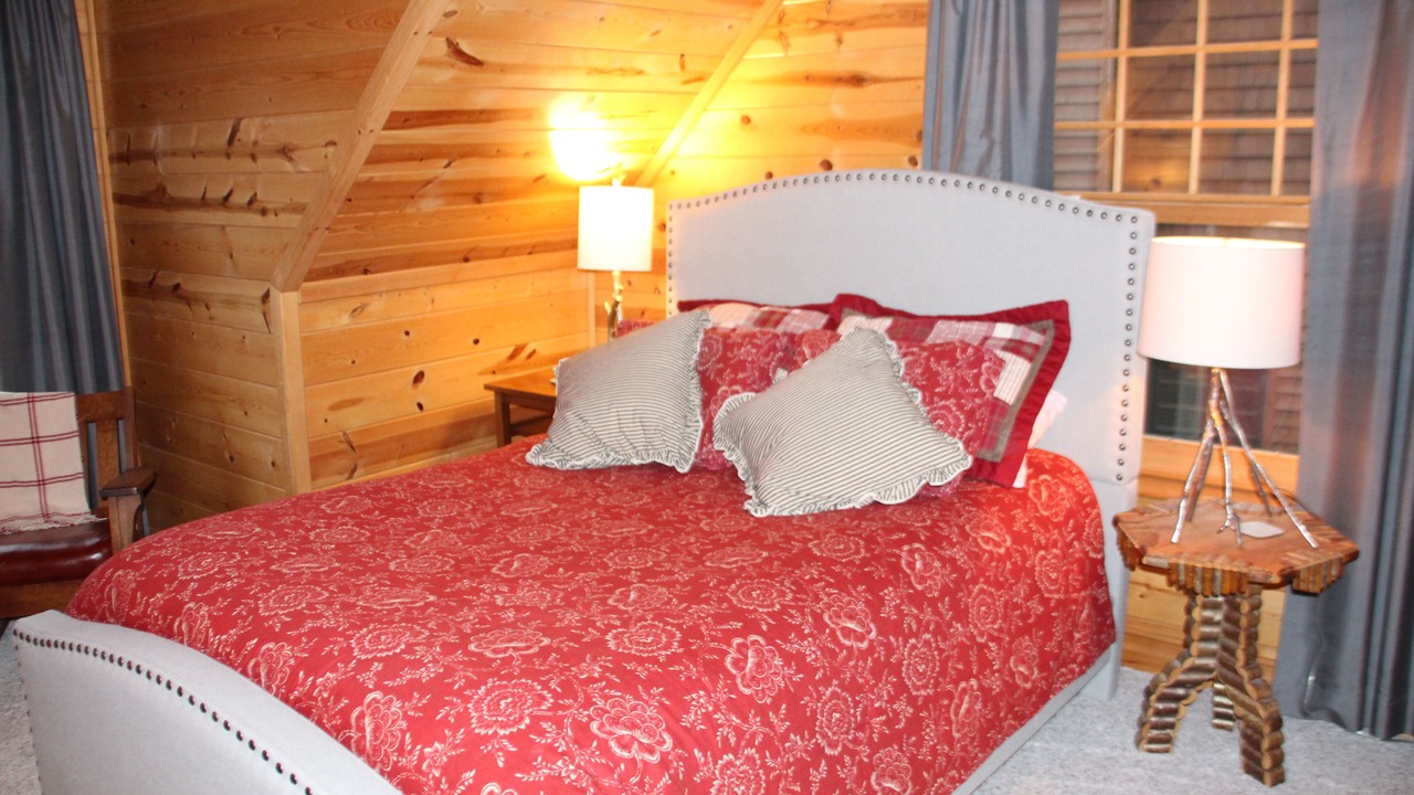 Photo of Bedroom in Saugatuck