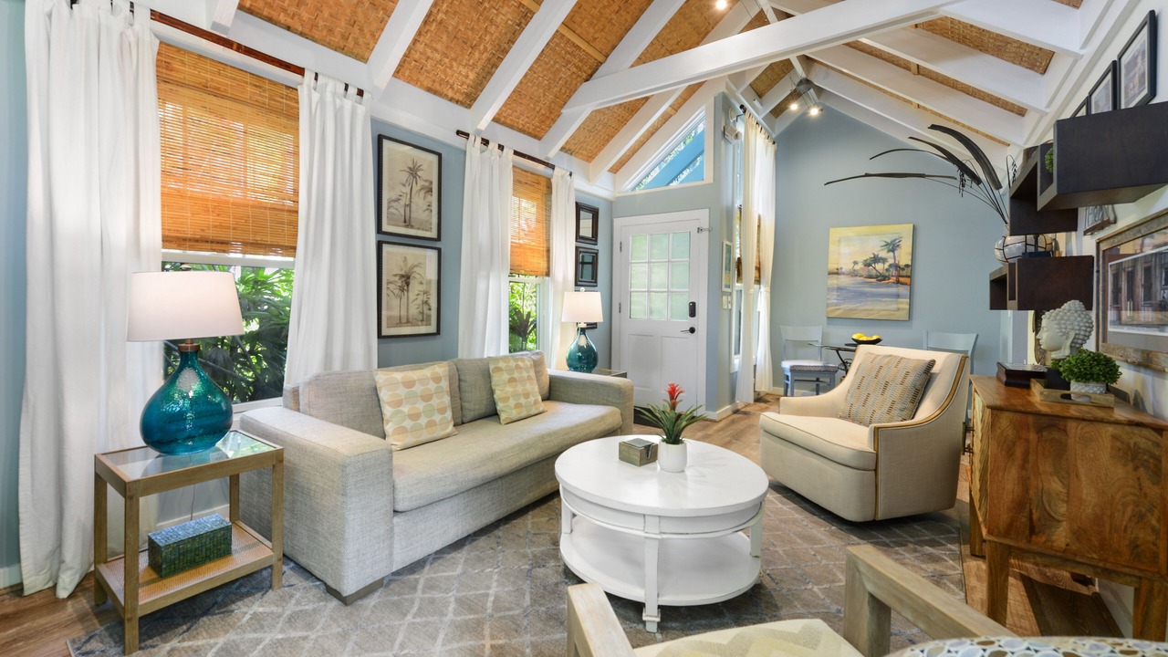 Photo of Livingroom in Historic Seaport