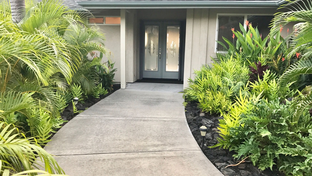 Photo of Others in Alii Heights Mauka