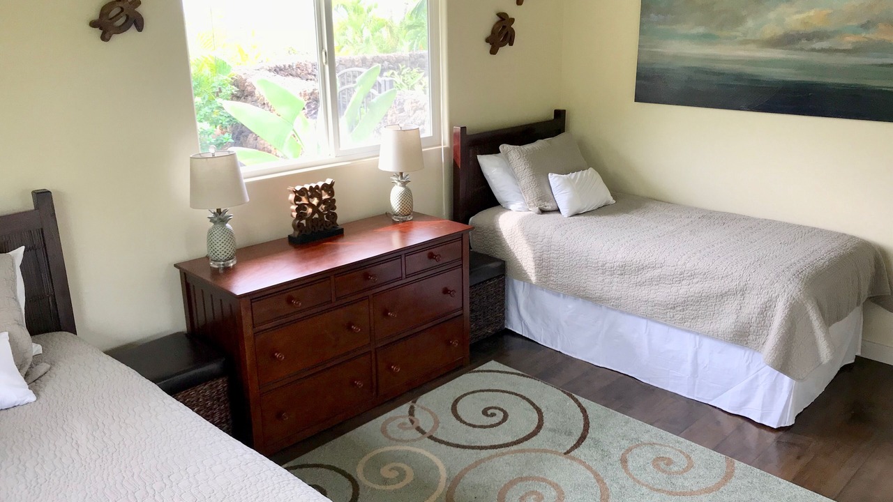 Photo of Others in Alii Heights Mauka