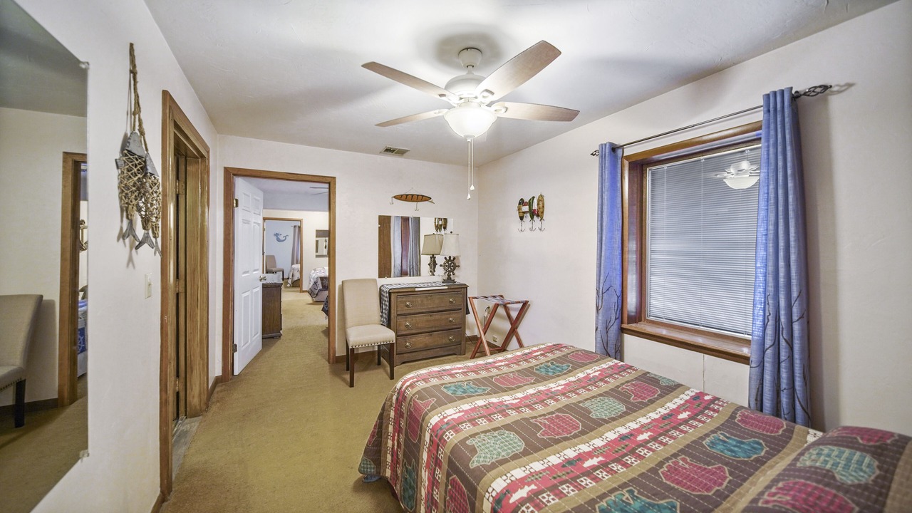 Photo of Bedroom in Dennis