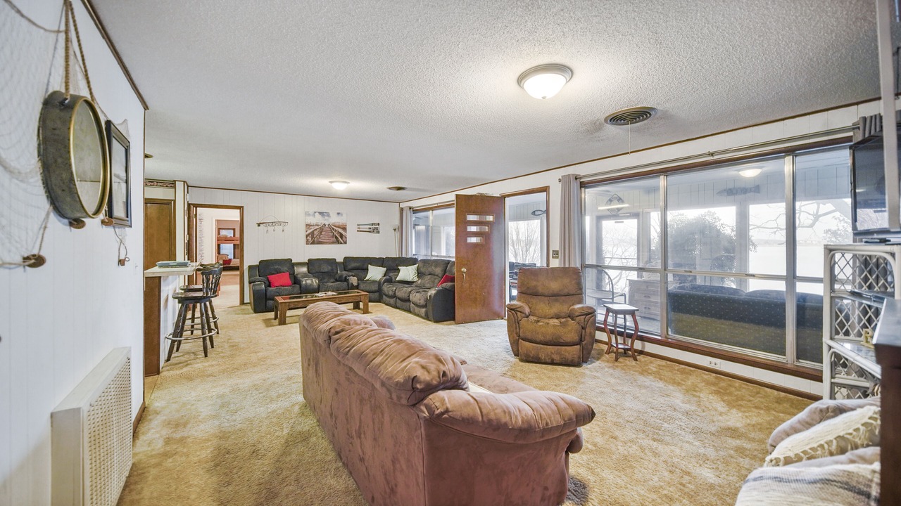 Photo of Livingroom in Dennis
