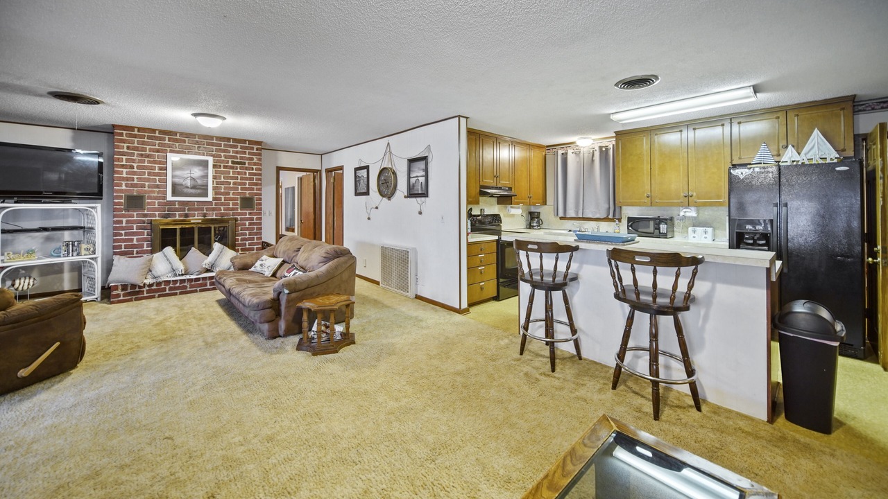 Photo of Livingroom in Dennis