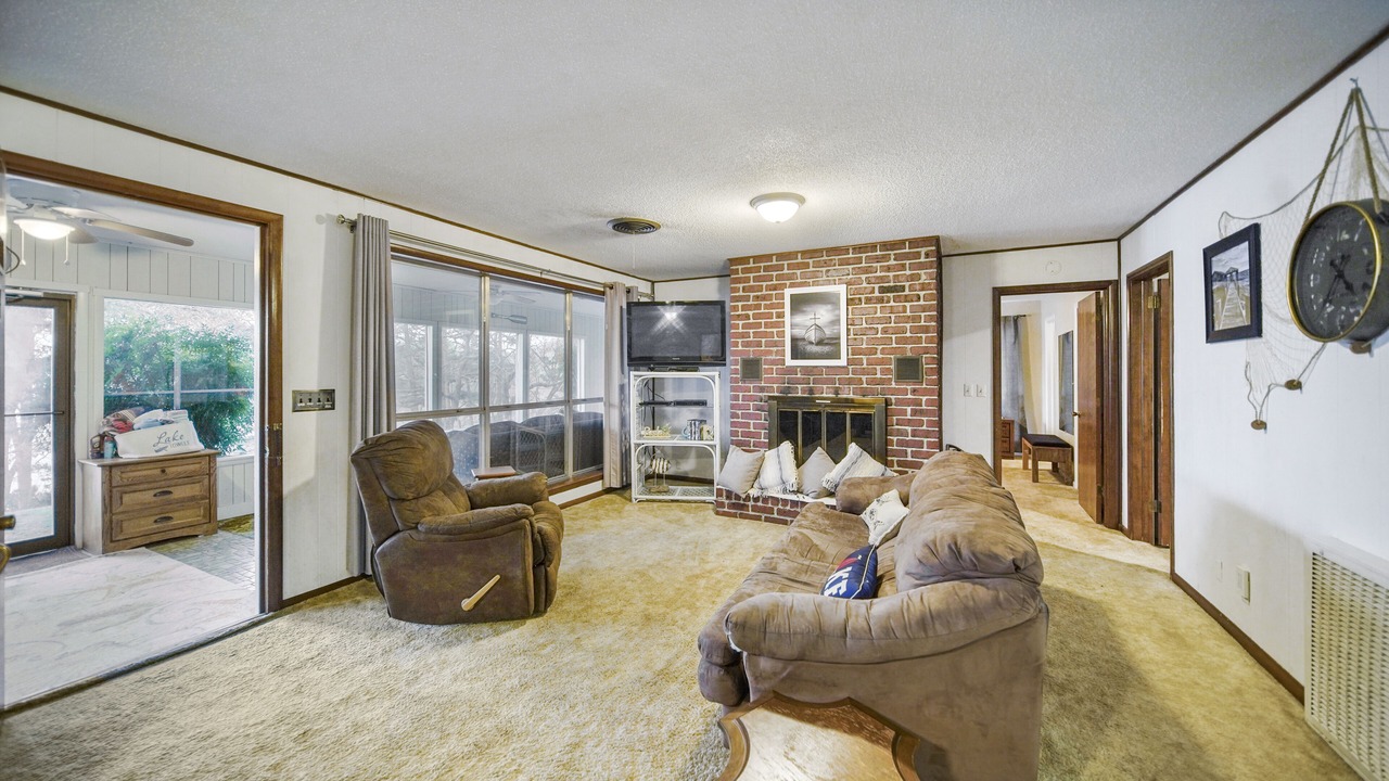 Photo of Livingroom in Dennis
