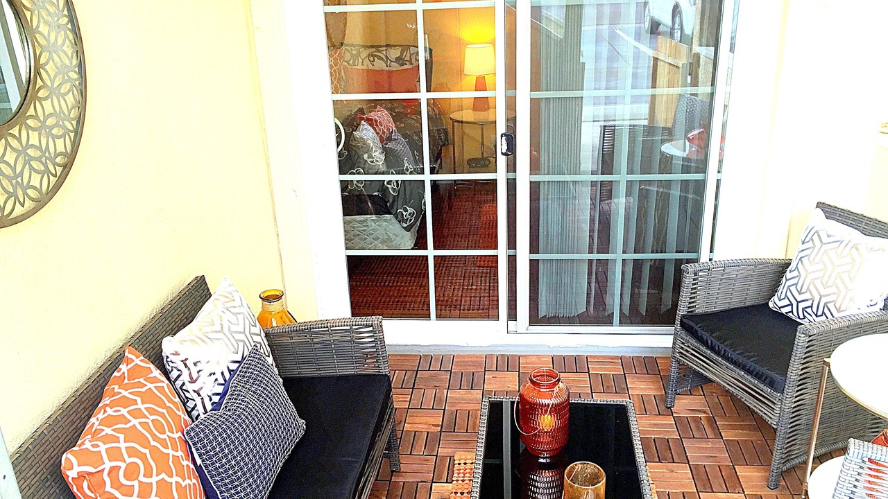 Photo of Patio Balcony in Central Mission Beach