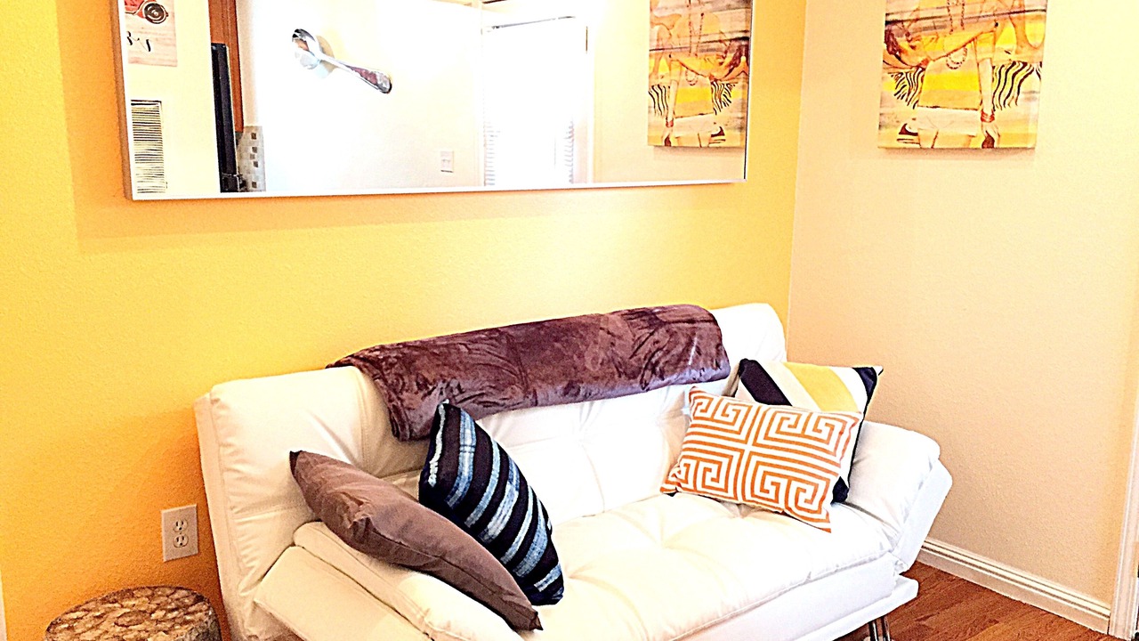 Photo of Livingroom in Central Mission Beach