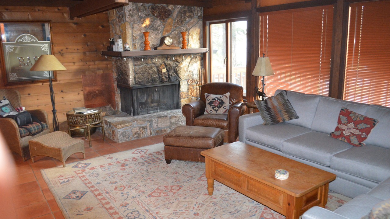 Photo of Livingroom in Lake Forest