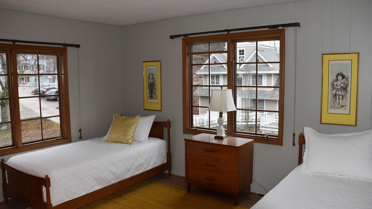 Photo of Bedroom in Macatawa