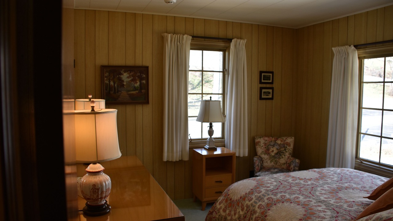Photo of Bedroom in Macatawa
