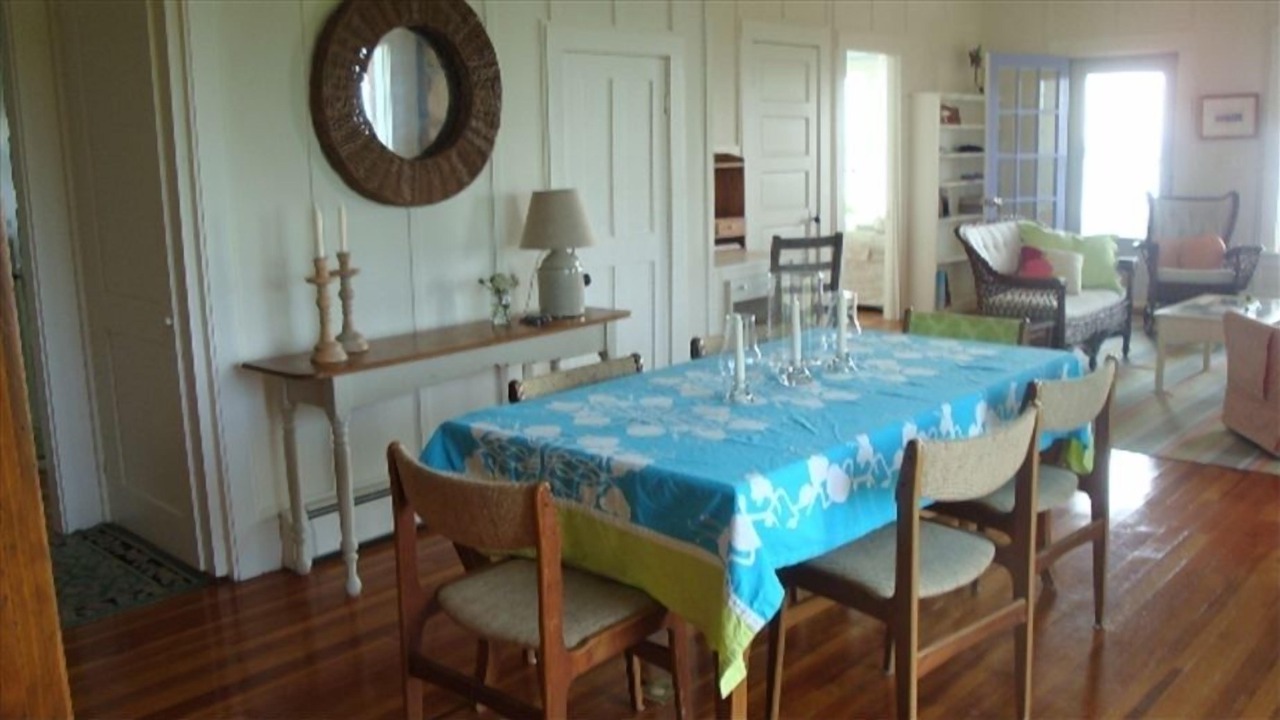 Photo of Livingroom in Little Compton