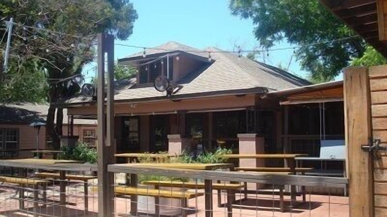 Photo of Outdoor in Cherrywood
