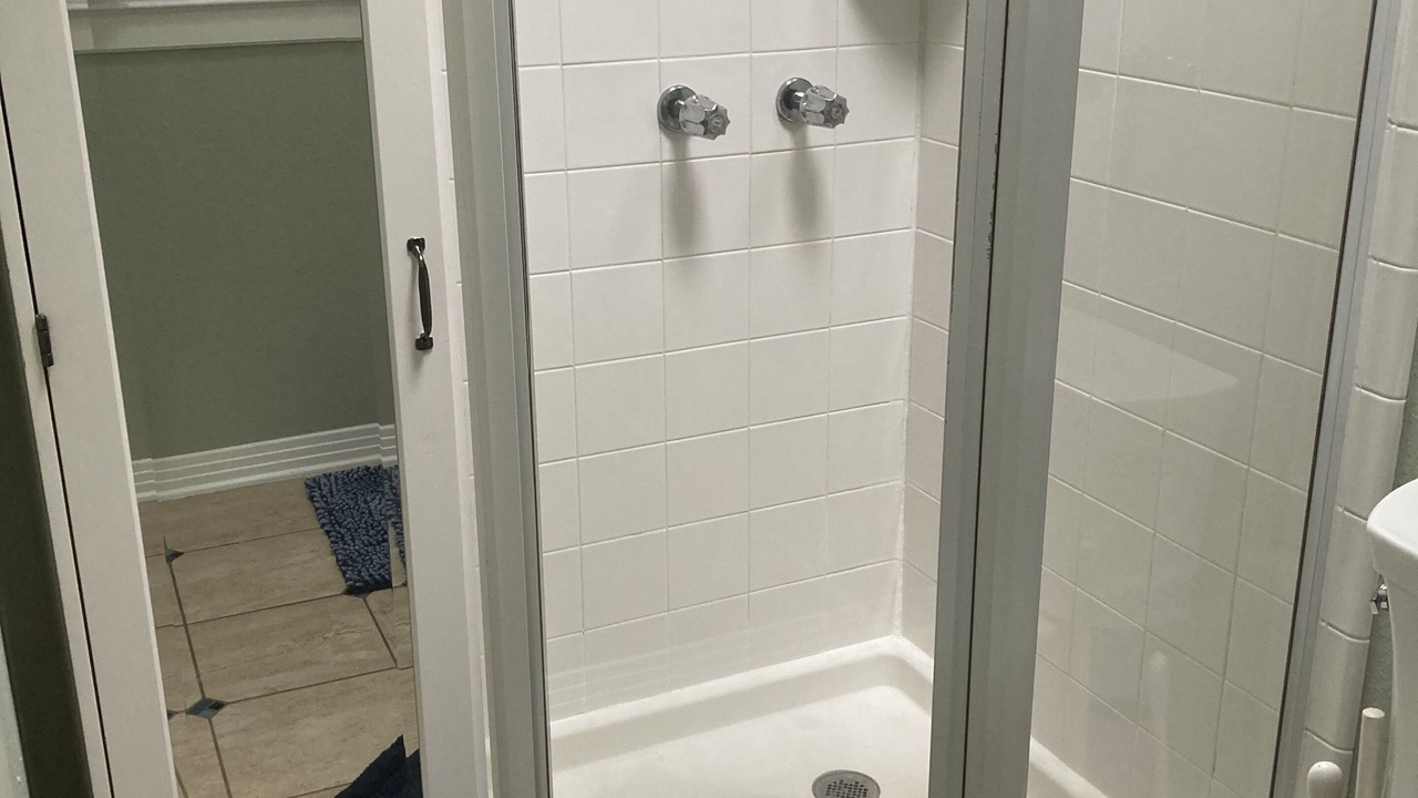 Photo of Bathroom in Cherrywood