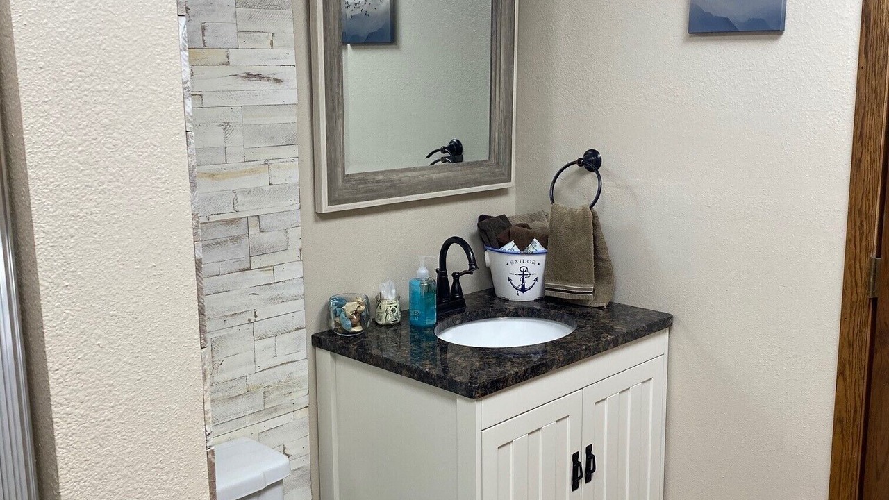 Photo of Bathroom in Harpers Ferry