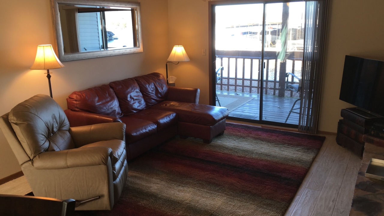 Photo of Livingroom in Osage Beach