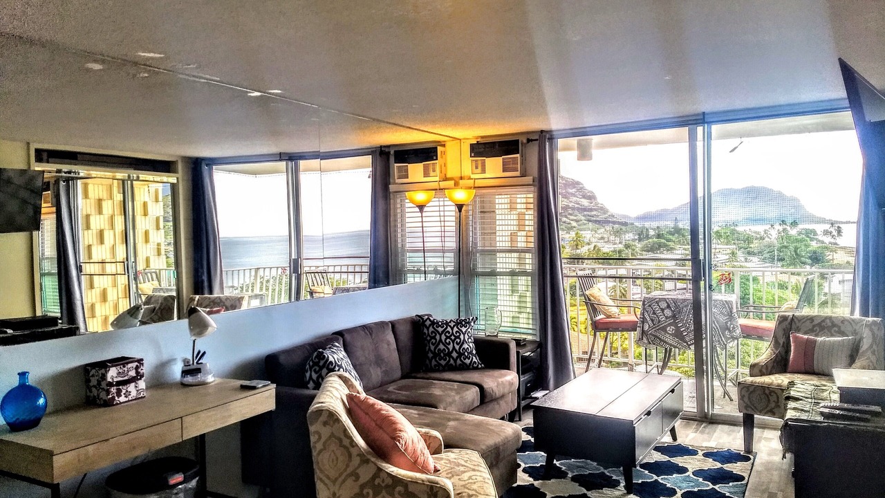 Photo of Livingroom in Waianae