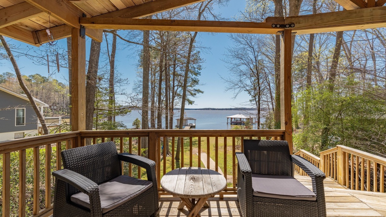 Photo of Outdoor in Wildwood Point