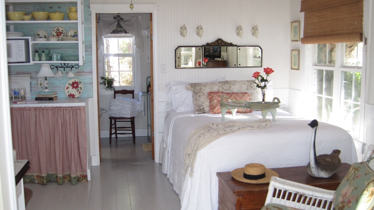 Photo of Bedroom in Tybee Island