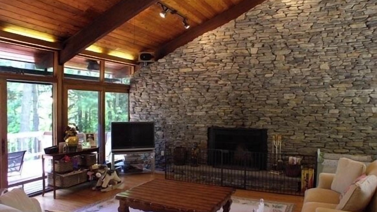 Photo of Livingroom in Copake Lake