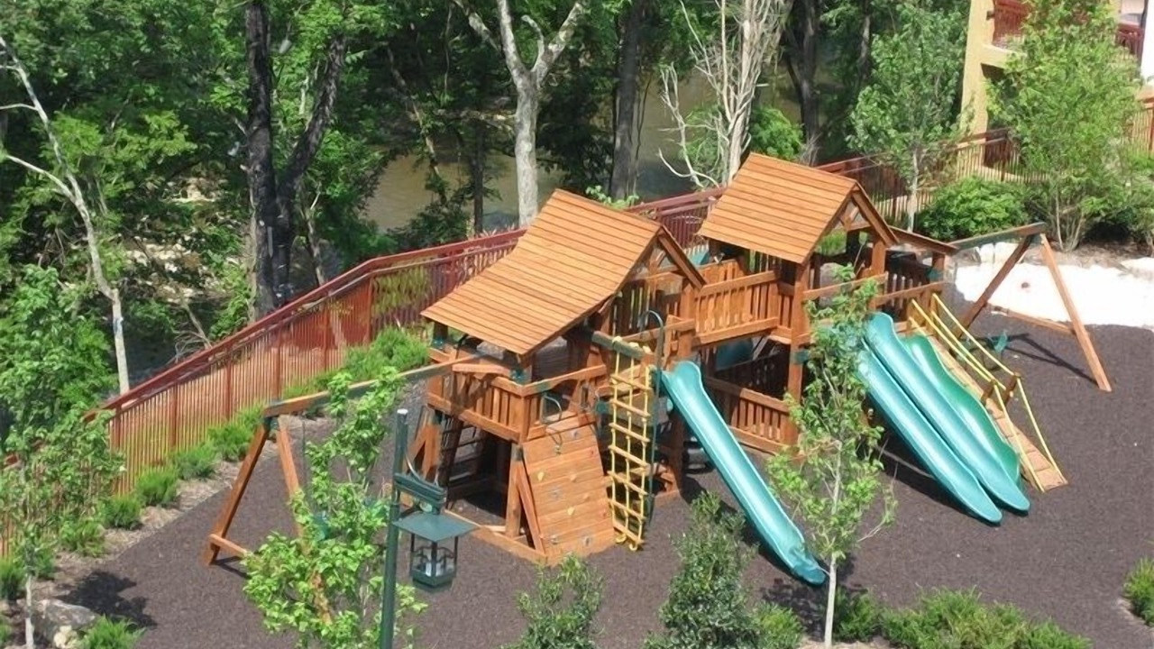 Photo of Others in Pigeon Forge