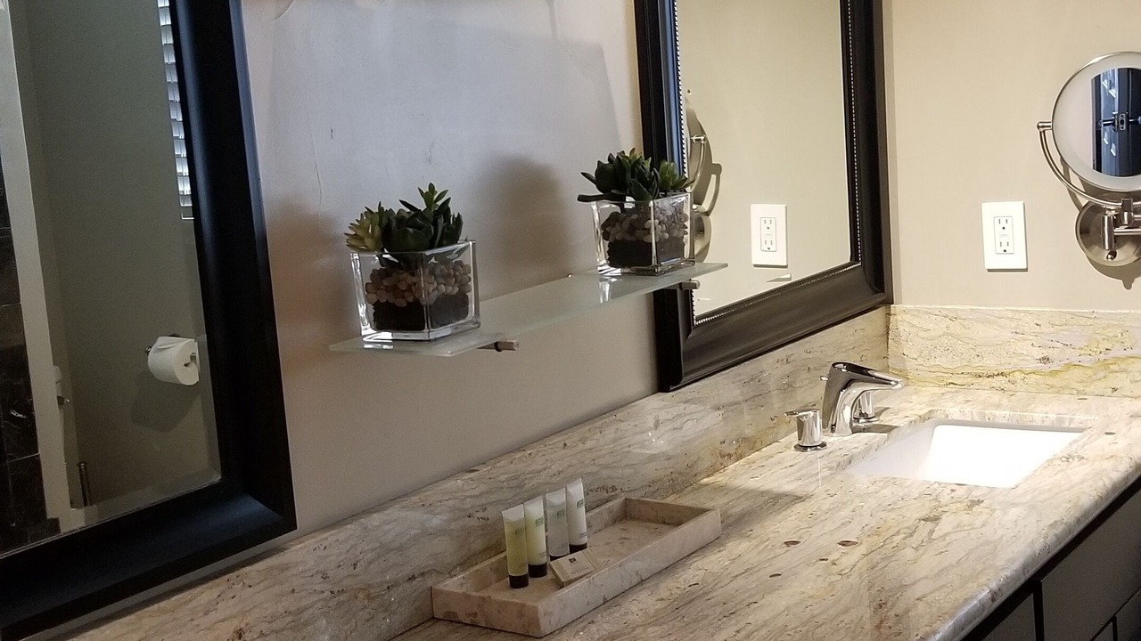 Photo of Bathroom in Lakeside Park