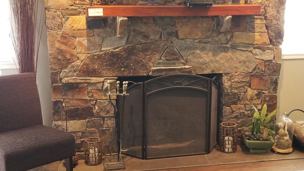 Photo of Livingroom in Lakeside Park