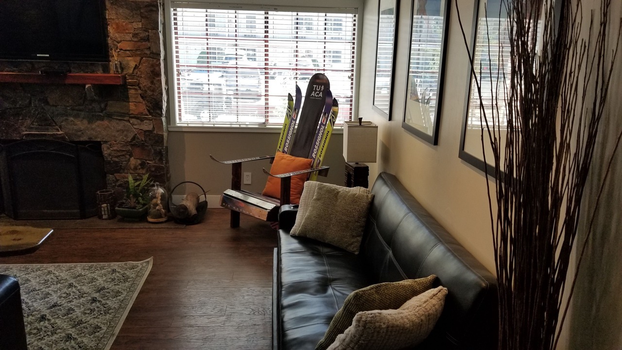 Photo of Livingroom in Lakeside Park