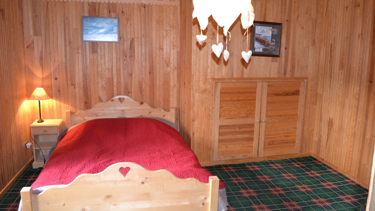 Photo of Bedroom in Bagneres-de-Luchon
