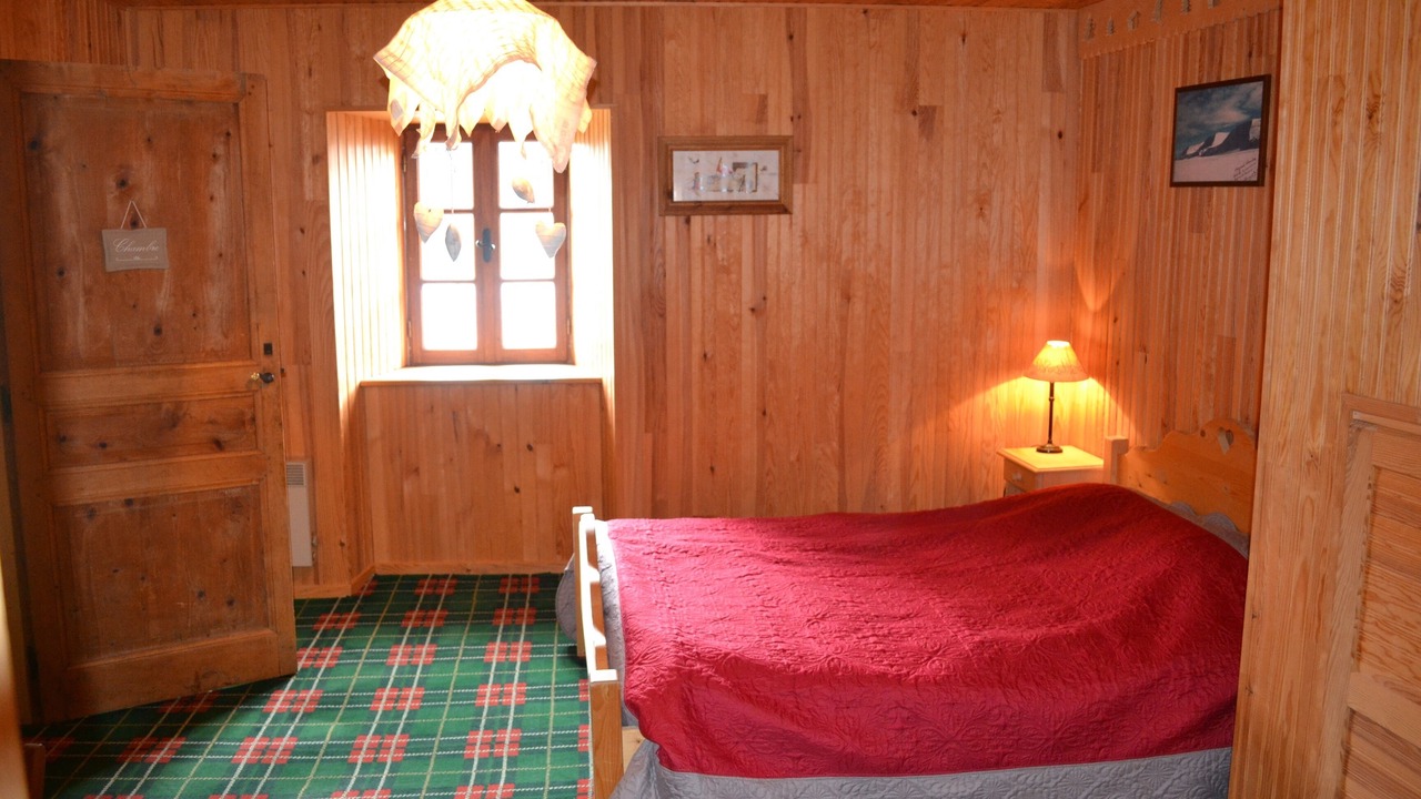 Photo of Bedroom in Bagneres-de-Luchon