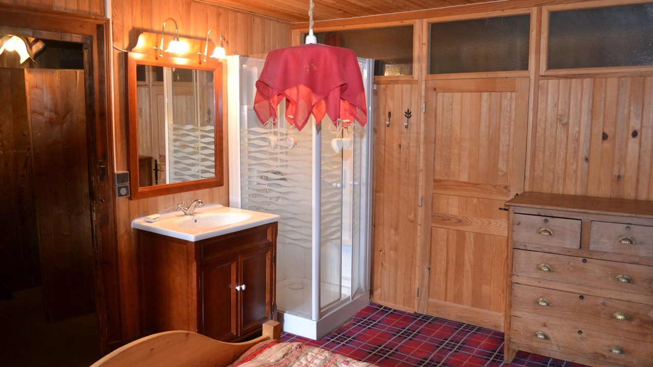 Photo of Bathroom in Bagneres-de-Luchon