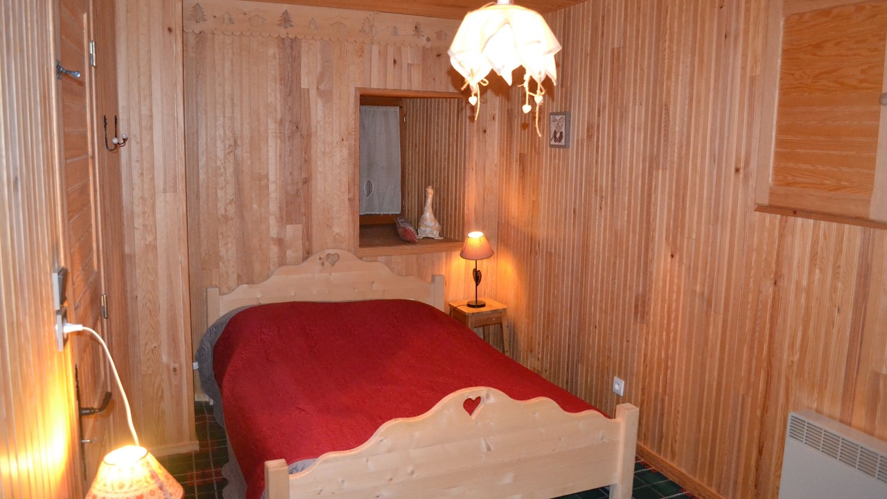 Photo of Bedroom in Bagneres-de-Luchon