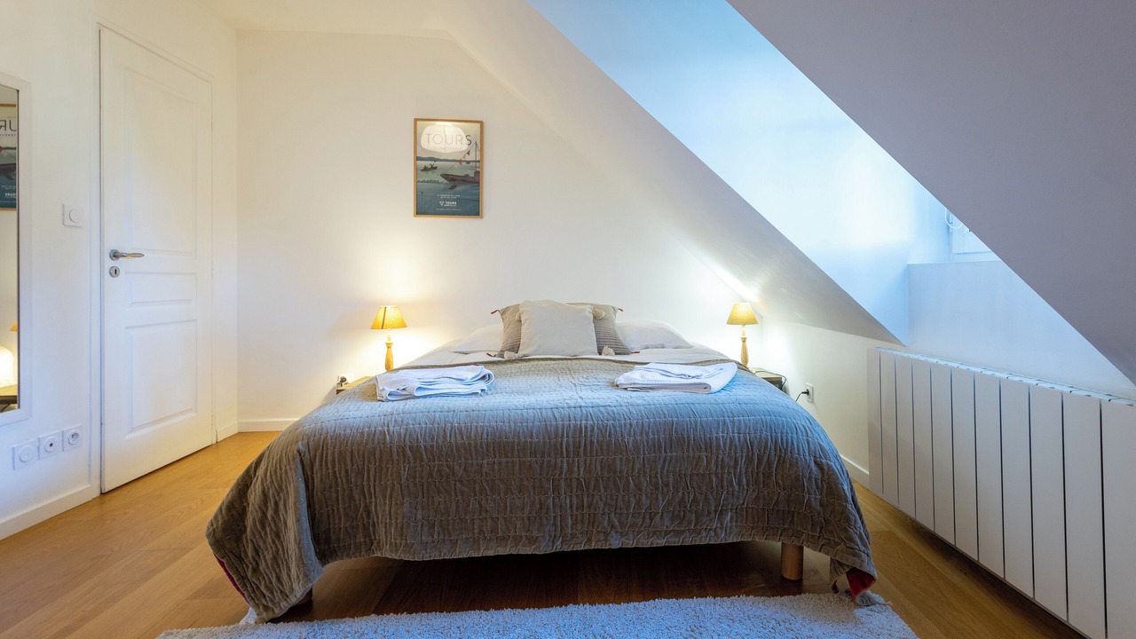 Photo of Bedroom in Rochecorbon