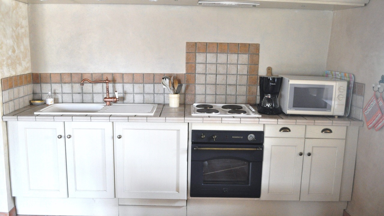 Photo of Kitchen in La Garde-Adhemar