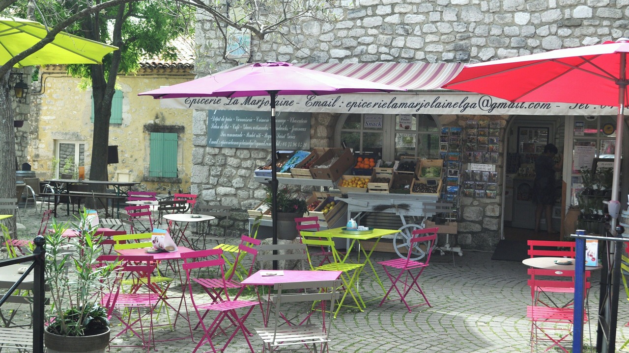 Photo of Outdoor in La Garde-Adhemar