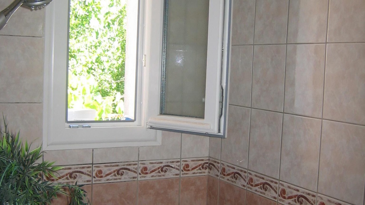 Photo of Bathroom in Saint-Pierre-de-Colombier