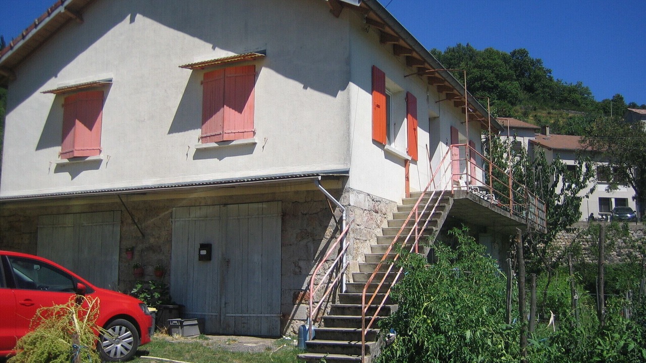 Photo of Outdoor in Saint-Pierre-de-Colombier