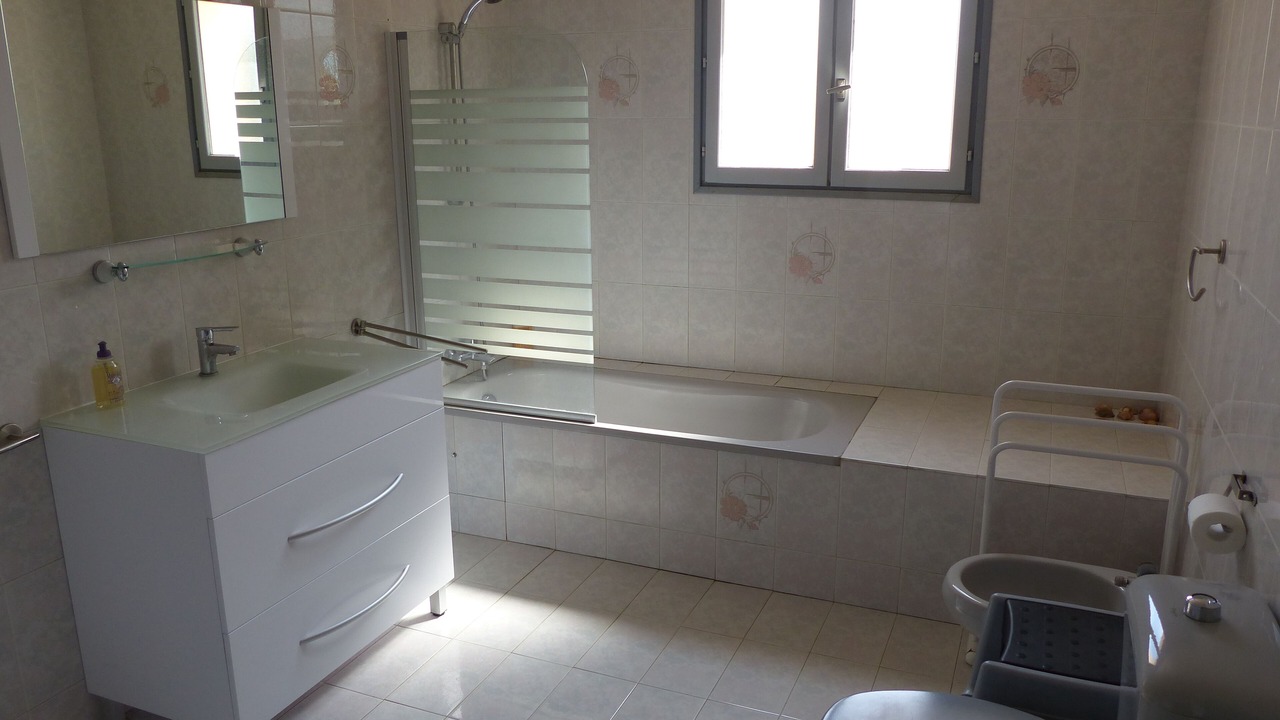 Photo of Bathroom in Estagel