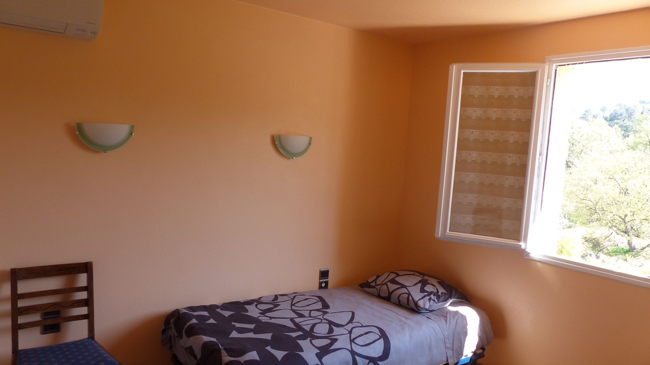 Photo of Bedroom in Estagel