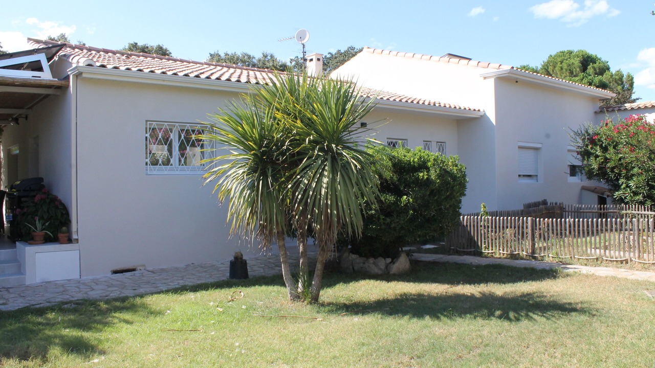 Photo of Outdoor in Sussargues