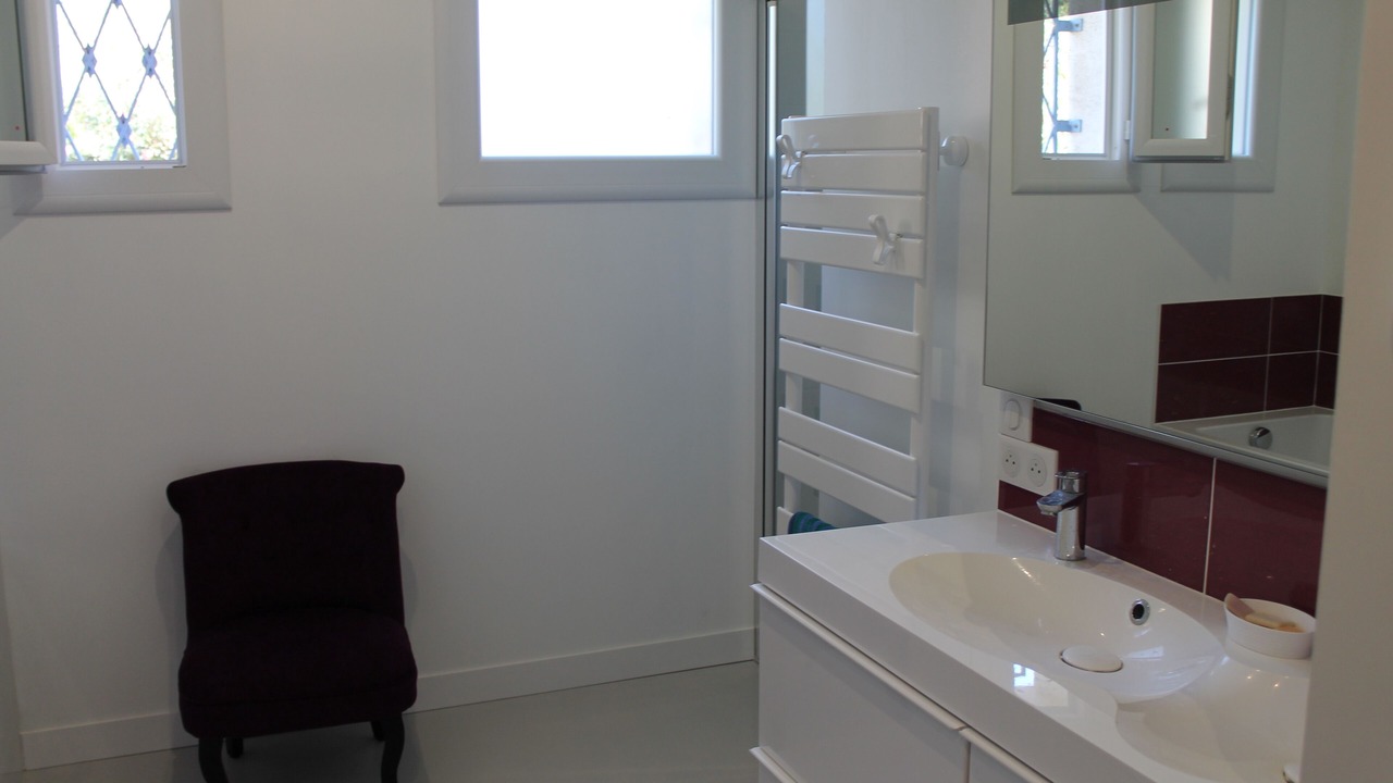 Photo of Bathroom in Sussargues