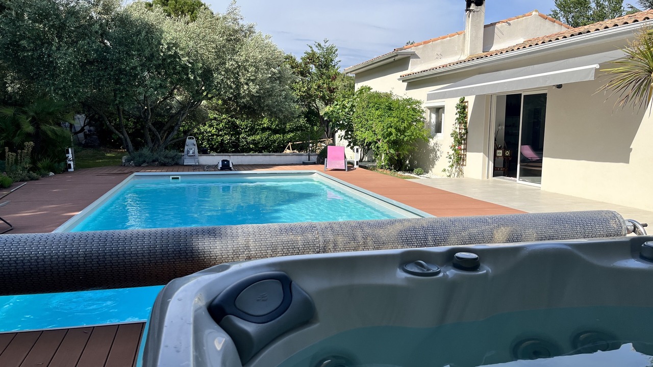 Photo of Outdoor in Sussargues