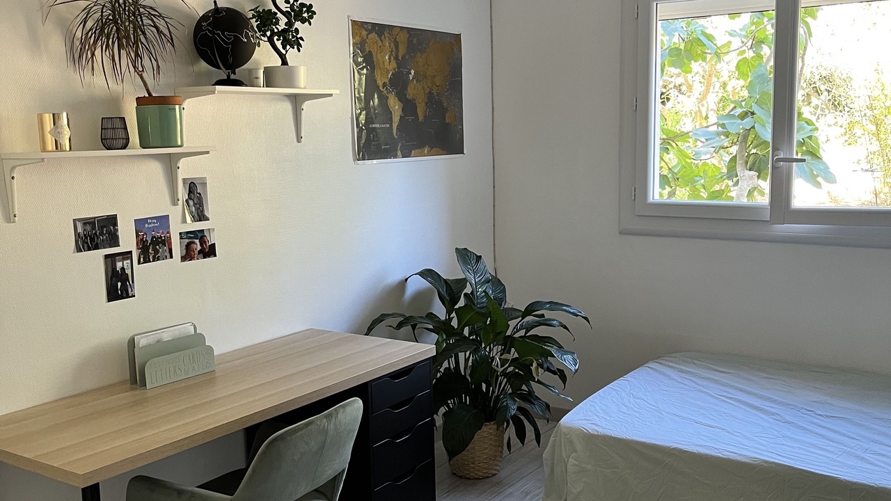 Photo of Bedroom in Sussargues