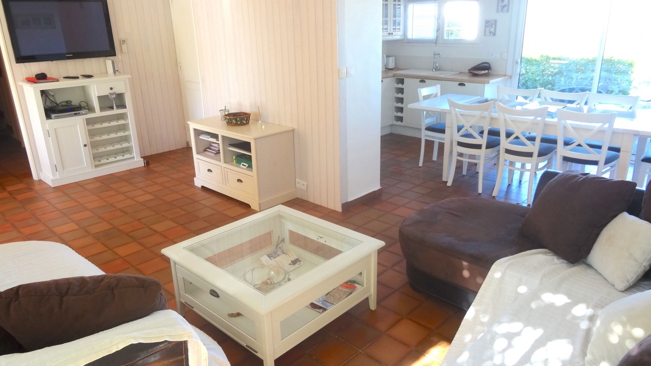 Photo of Livingroom in Saint-Pierre-la-Mer