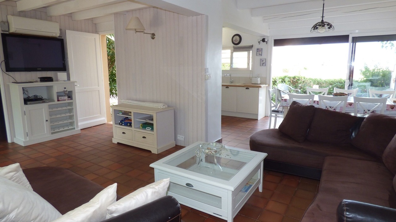 Photo of Livingroom in Saint-Pierre-la-Mer