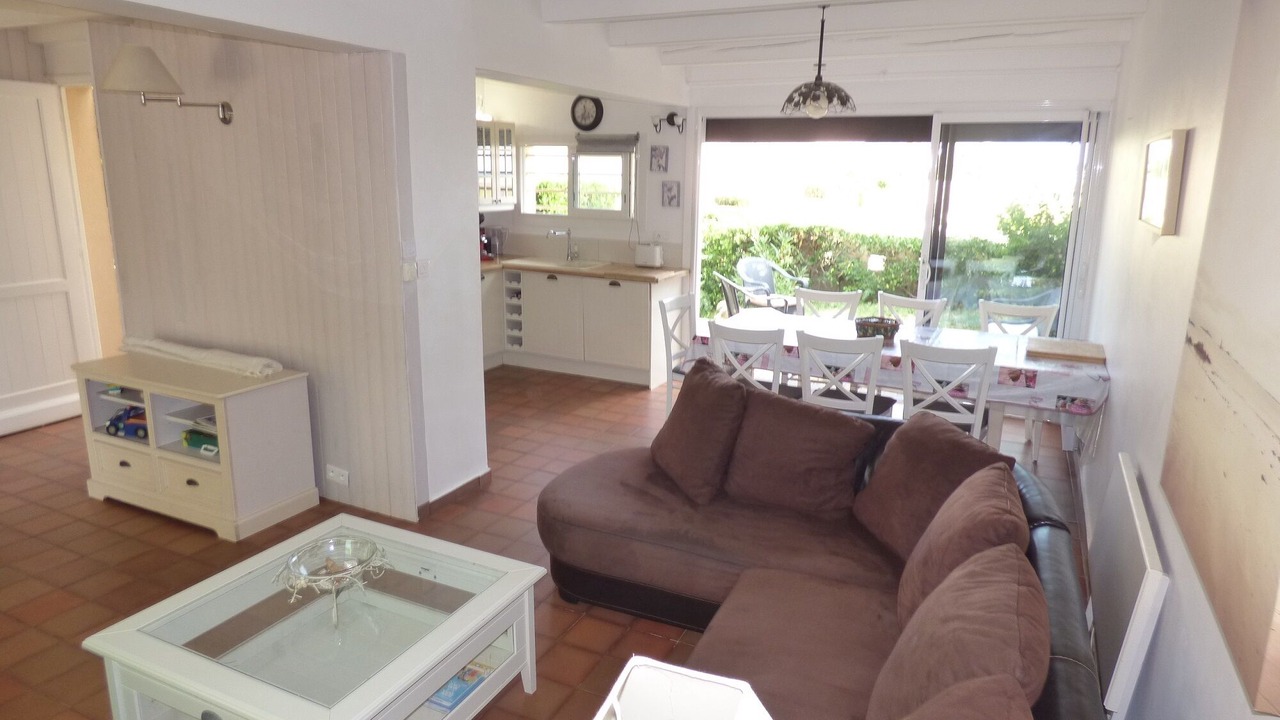 Photo of Livingroom in Saint-Pierre-la-Mer