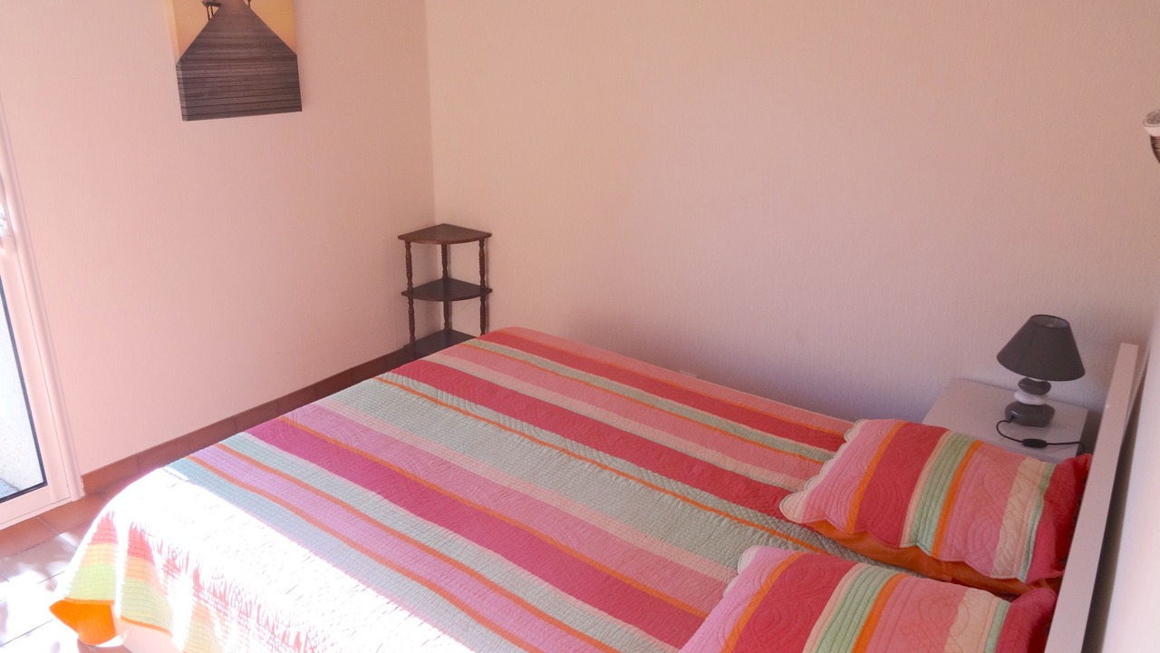 Photo of Bedroom in Saint-Pierre-la-Mer