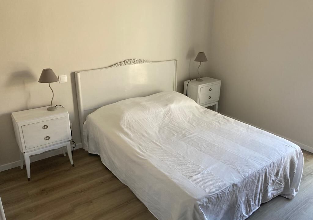 Photo of Bedroom in Saint-Michel-Chef-Chef