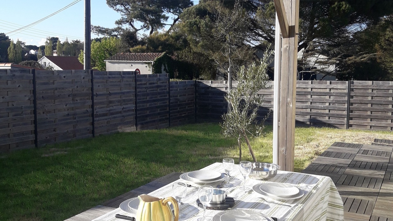 Photo of Outdoor in Saint-Michel-Chef-Chef
