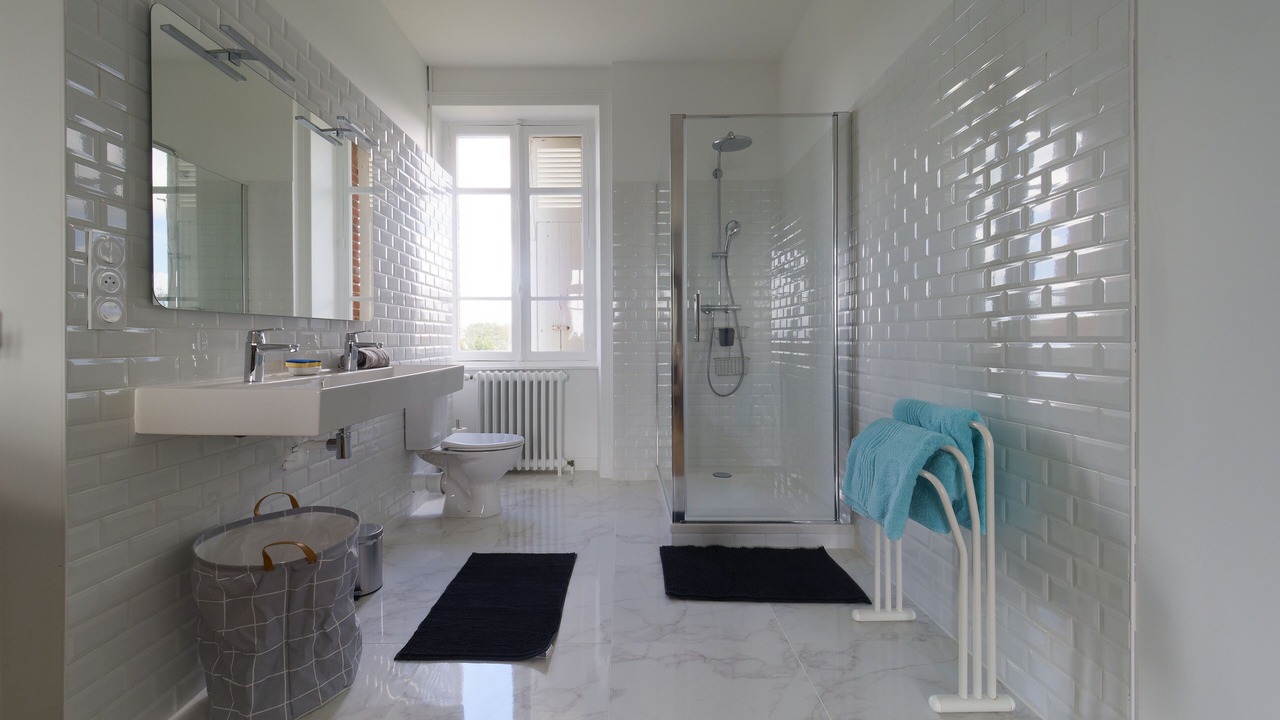 Photo of Bathroom in Saint-Briac-sur-Mer